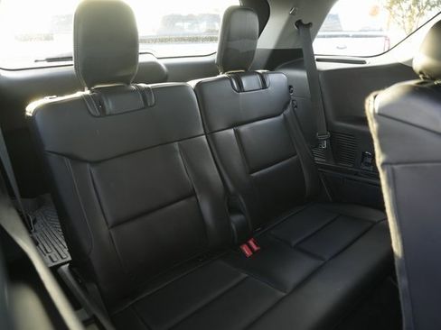 Used 2023 Ford Explorer XLT w/ Equipment Group 202A image 15