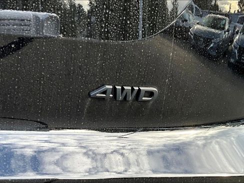 New 2025 Nissan Pathfinder Rock Creek image 8