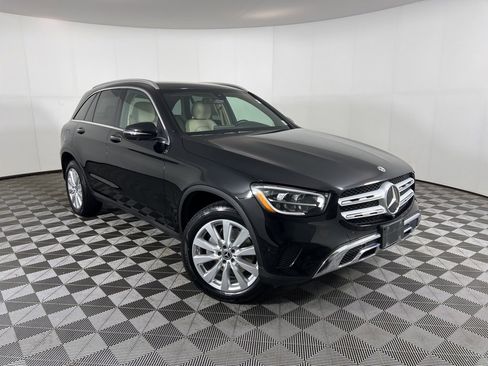 Used 2021 Mercedes-Benz GLC 300 4MATIC image 45