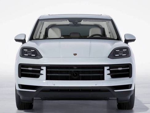 New 2026 Porsche Cayenne image 8