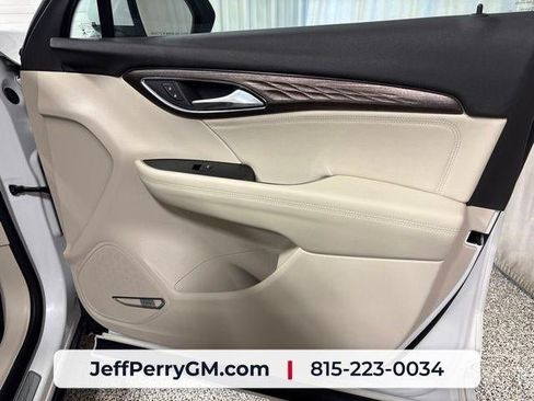 Used 2023 Buick Envision Avenir AWD/4WD image 22