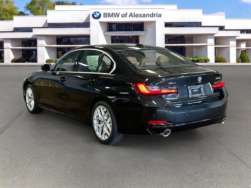 New 2026 BMW 330i xDrive Sedan w/ Premium Package AWD/4WD image 7