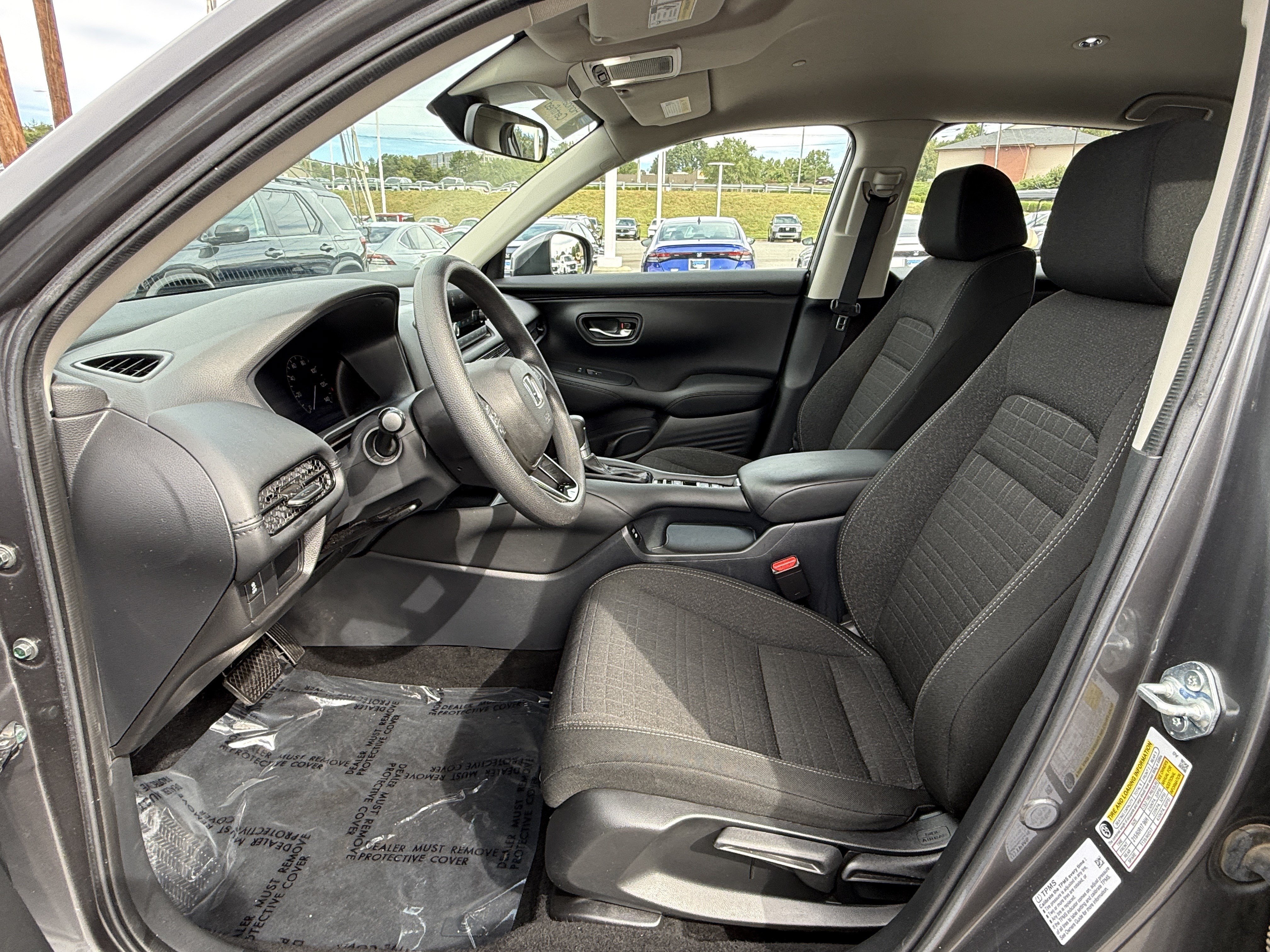 Certified 2025 Honda HR-V LX image 16