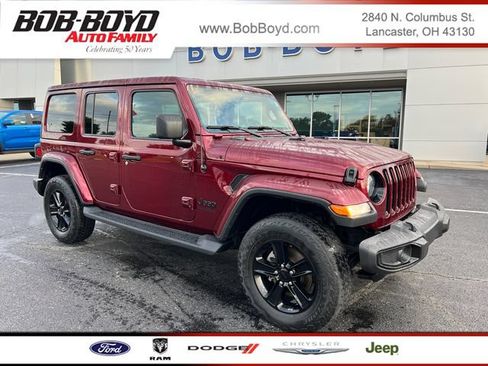 Used 2021 Jeep Wrangler Unlimited Sahara AWD/4WD image 1