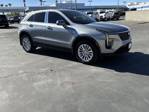 Certified 2024 Cadillac XT4 Luxury image 31