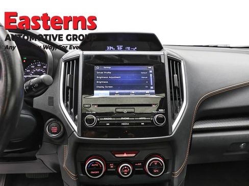 Used 2021 Subaru Crosstrek 2.0i Premium w/ Moonroof Package image 12