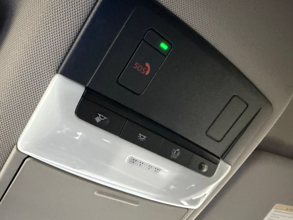Used 2026 Nissan Rogue SV FWD image 29