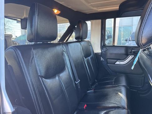 Used 2017 Jeep Wrangler Unlimited Sahara w/ Quick Order Package 24E Chief image 24