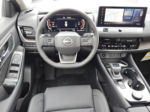 New 2026 Nissan Rogue Platinum w/ Platinum Premium Package AWD/4WD image 5