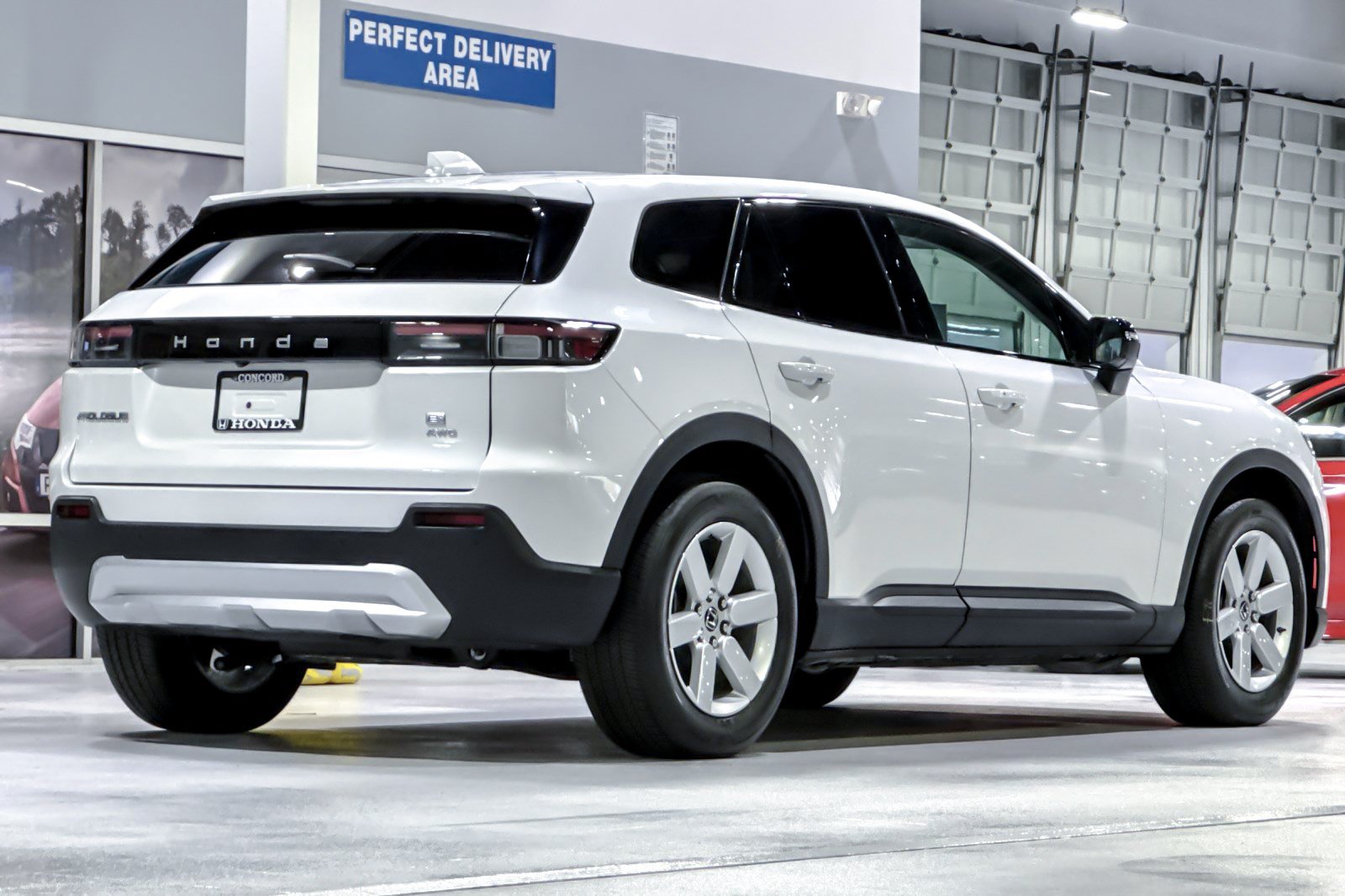 Used 2024 Honda Prologue EX image 9