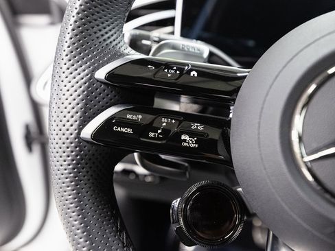 Used 2025 Mercedes-Benz E 53 AMG e 4MATIC Sedan image 11