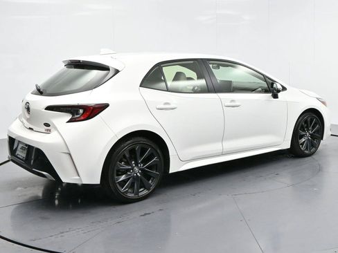 Used 2024 Toyota Corolla XSE FWD image 7