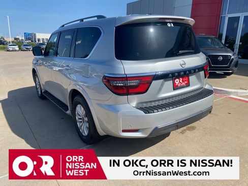 Used 2023 Nissan Armada SV image 3