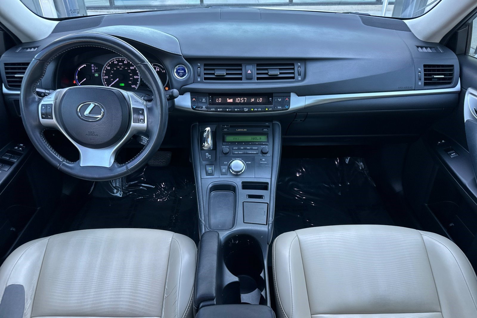Used 2013 Lexus CT 200h FWD image 16