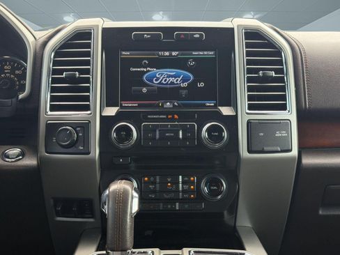 Used 2015 Ford F150 King Ranch w/ Equipment Group 601A Luxury RWD image 22