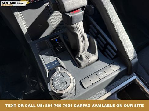 Used 2025 Toyota 4Runner TRD Off-Road image 24