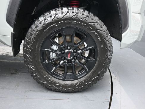 Used 2024 Toyota Tundra Limited image 13