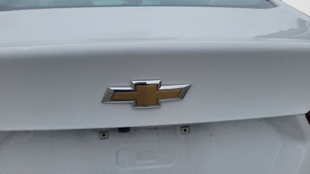 Used 2025 Chevrolet Malibu LT FWD image 13