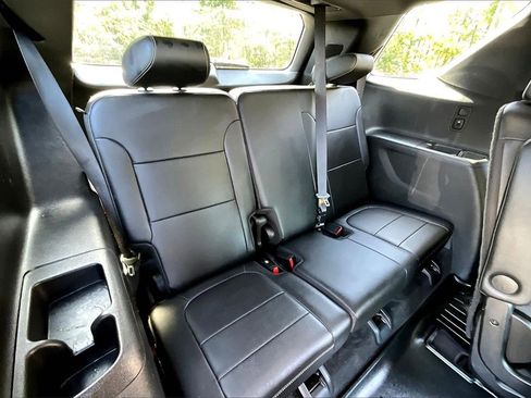 Certified 2022 Chevrolet Traverse LT image 30