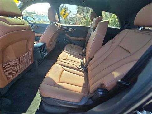 Used 2025 Audi Q7 2.0T Premium image 21