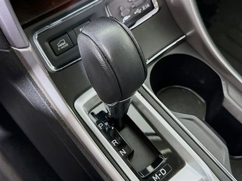 Used 2019 Subaru Ascent Limited image 18