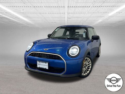 Certified 2025 MINI Cooper 2-Door Hardtop image 1