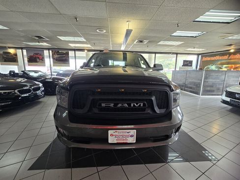 Used 2014 RAM 1500 Express AWD/4WD image 2