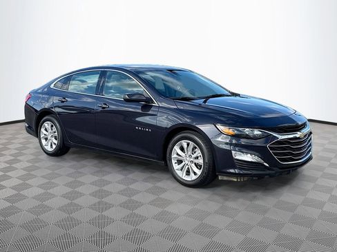 Used 2023 Chevrolet Malibu LT image 3
