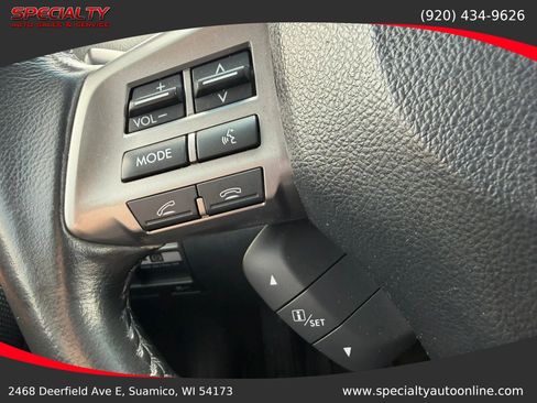 Used 2013 Subaru Outback 2.5i Limited AWD/4WD image 16