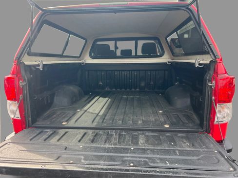 Used 2012 Toyota Tundra 4x4 Double Cab w/ Tow Pkg image 15
