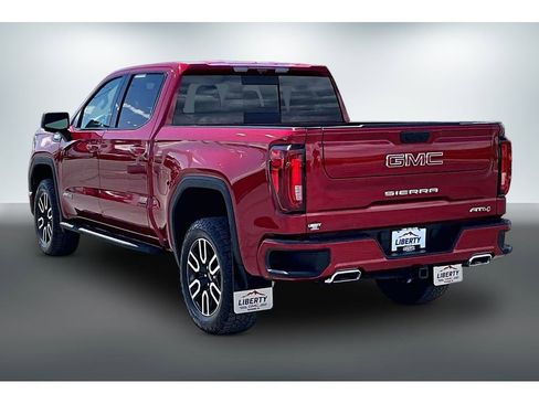 Used 2025 GMC Sierra 1500 AT4 w/ AT4 Premium Package AWD/4WD image 4
