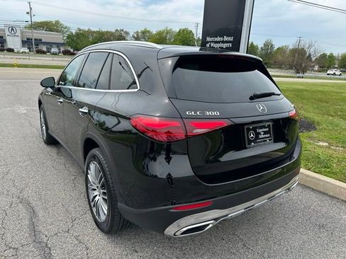Used 2026 Mercedes-Benz GLC 300 4MATIC image 3