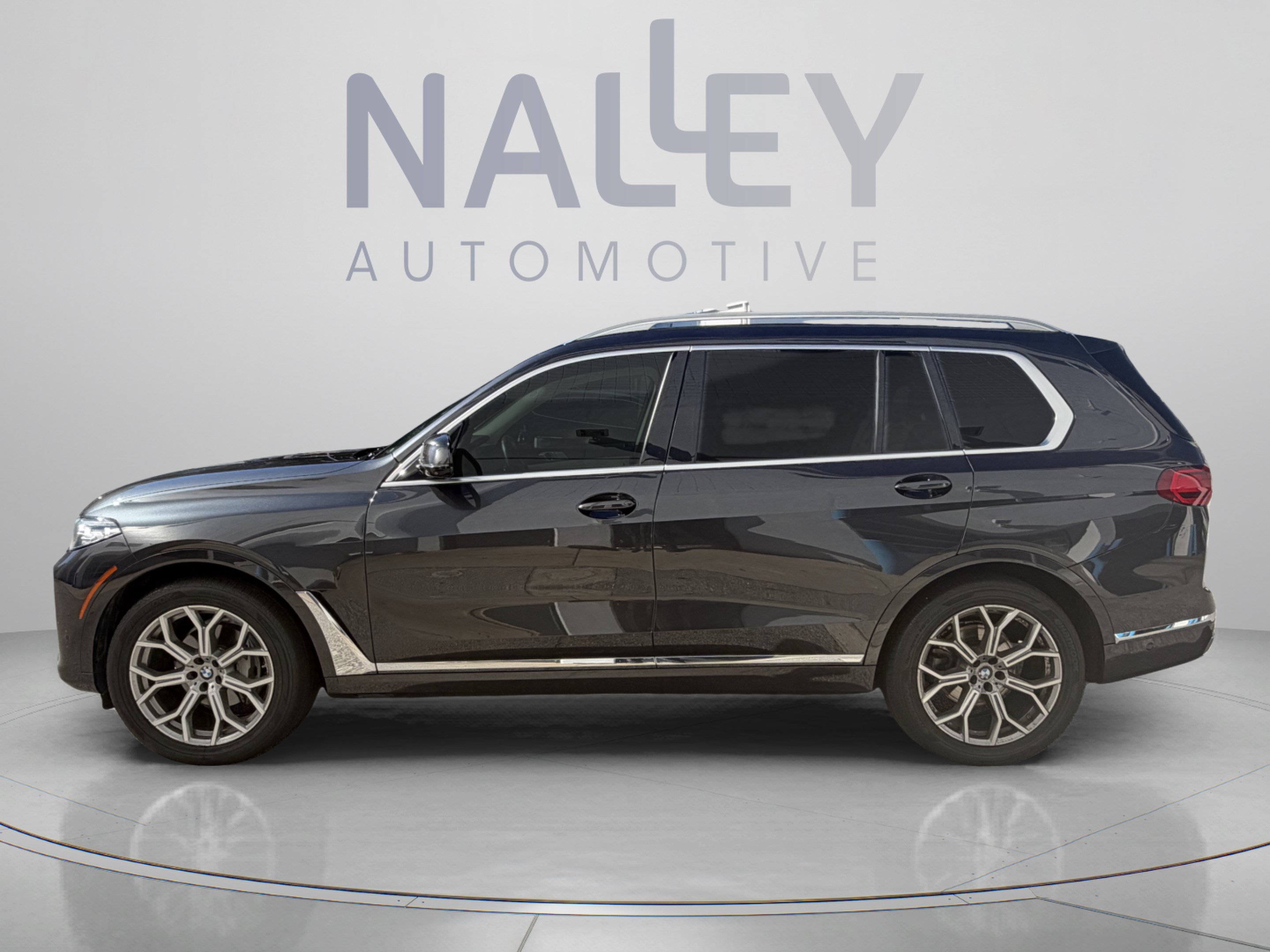 Used 2020 BMW X7 xDrive40i w/ Premium Package AWD/4WD image 2