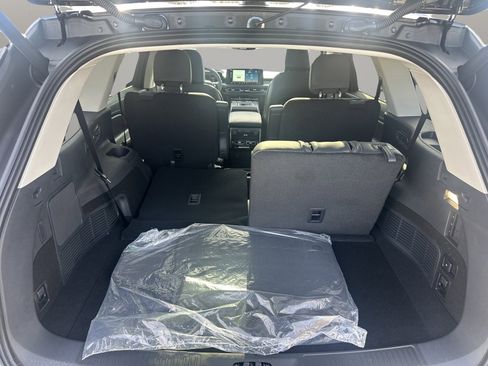 New 2026 Lincoln Aviator AWD image 18