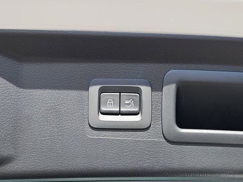 Certified 2025 MAZDA CX-50 AWD 2.5 S w/ Premium Package image 8