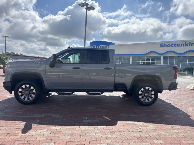 Used 2025 Chevrolet Silverado 2500 Custom w/ Z71 Off-Road Package AWD/4WD image 33