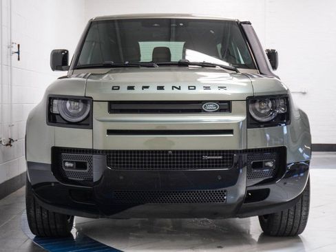 Used 2022 Land Rover Defender 90 X-Dynamic HSE image 36