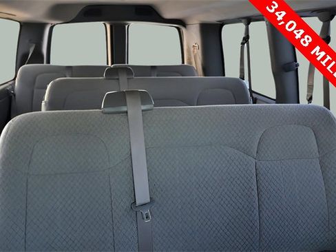 Used 2021 Chevrolet Express 3500 LT w/ LT Preferred Equipment Group image 18