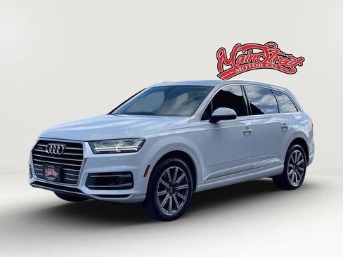 Used 2018 Audi Q7 3.0T Prestige AWD/4WD image 3