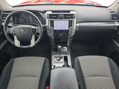 Used 2023 Toyota 4Runner SR5 AWD/4WD image 10