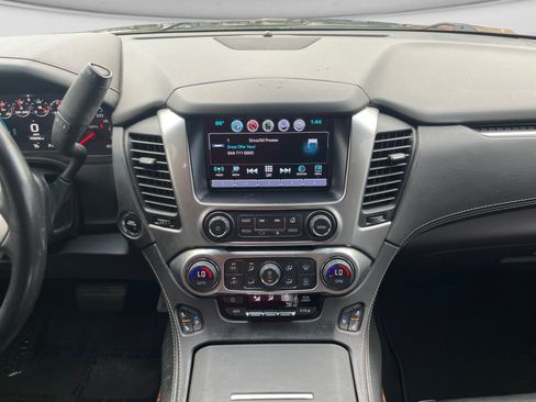 Used 2019 Chevrolet Tahoe Premier AWD/4WD image 11