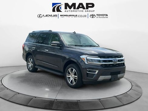 Used 2024 Ford Expedition Limited AWD/4WD image 7