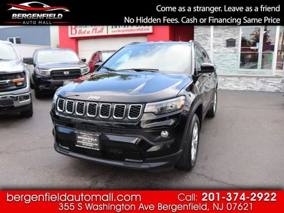 Used 2024 Jeep Compass Latitude