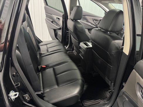Used 2024 Nissan Murano SV AWD/4WD image 28