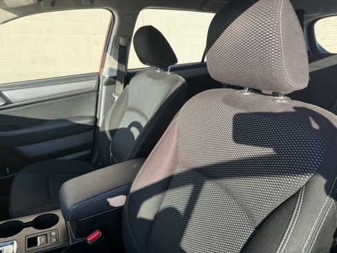 Used 2018 Subaru Outback 2.5i image 19