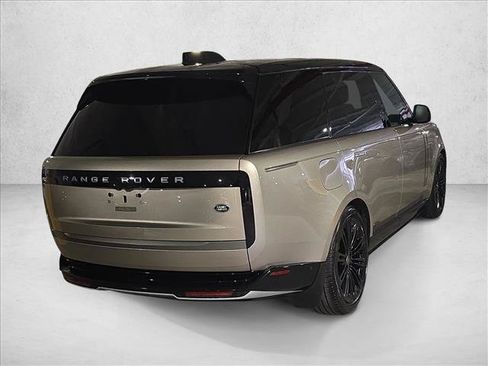 Certified 2023 Land Rover Range Rover Long Wheelbase SE AWD/4WD image 5