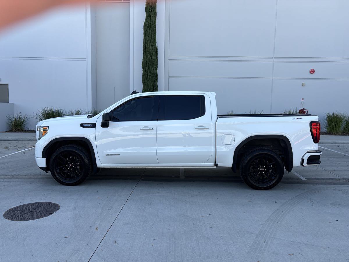 Used 2020 GMC Sierra 1500 Elevation w/ Elevation Value Package AWD/4WD image 6