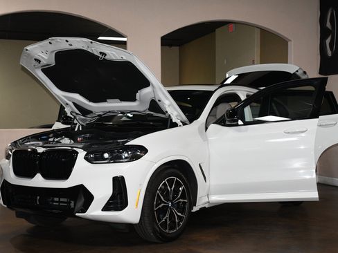 Used 2023 BMW X4 M40i AWD/4WD image 90