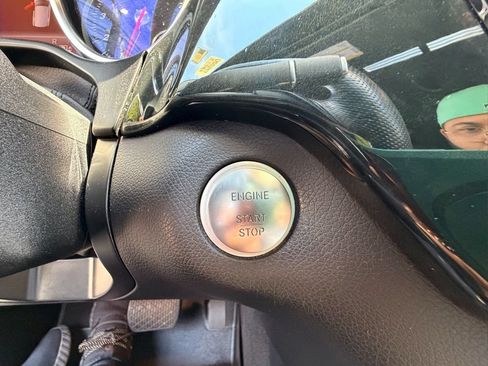 Used 2018 Mercedes-Benz GLE 350 4MATIC image 15
