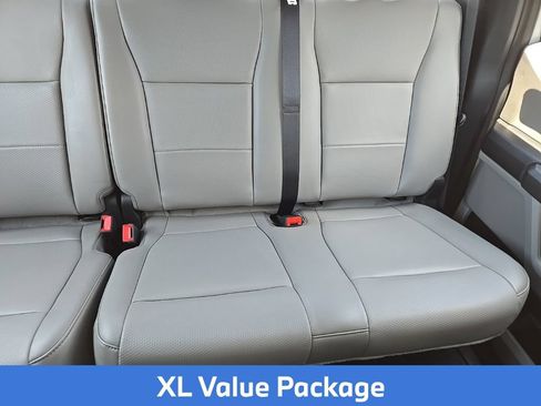 Used 2020 Ford F250 XL w/ Power Equipment Group AWD/4WD image 6